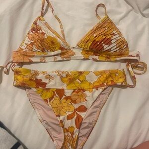 Chelsea and violet bikini